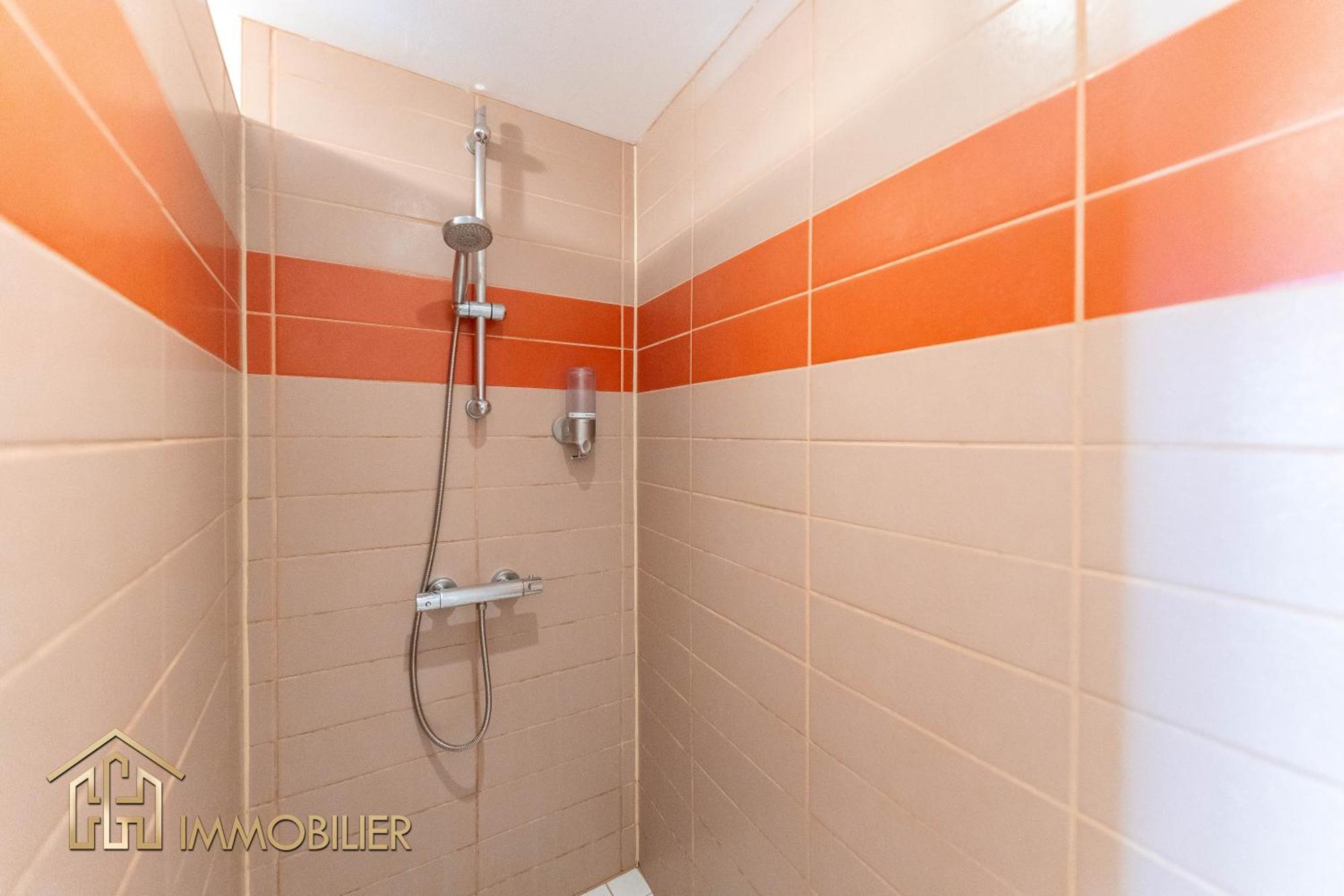 Au Bonheur Des Anges Appartement 2 Chambres Avec Terrasse Colmar Esterno foto